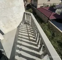 Ամուր և հարմարավետ 3 հարկանի թաունհաուզ image thumbnail 2