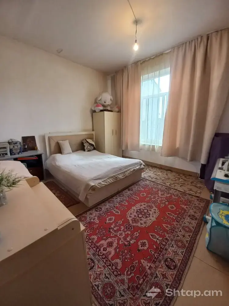 Особняк в Мердзаване 2