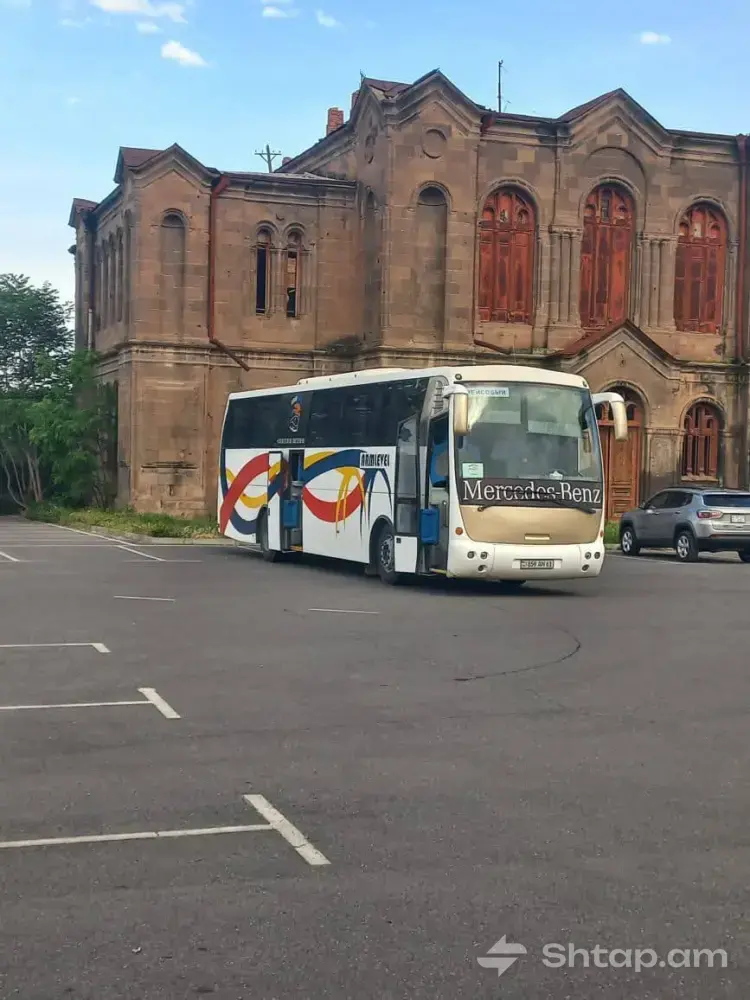 Comfortable Buses for Your Journey 0