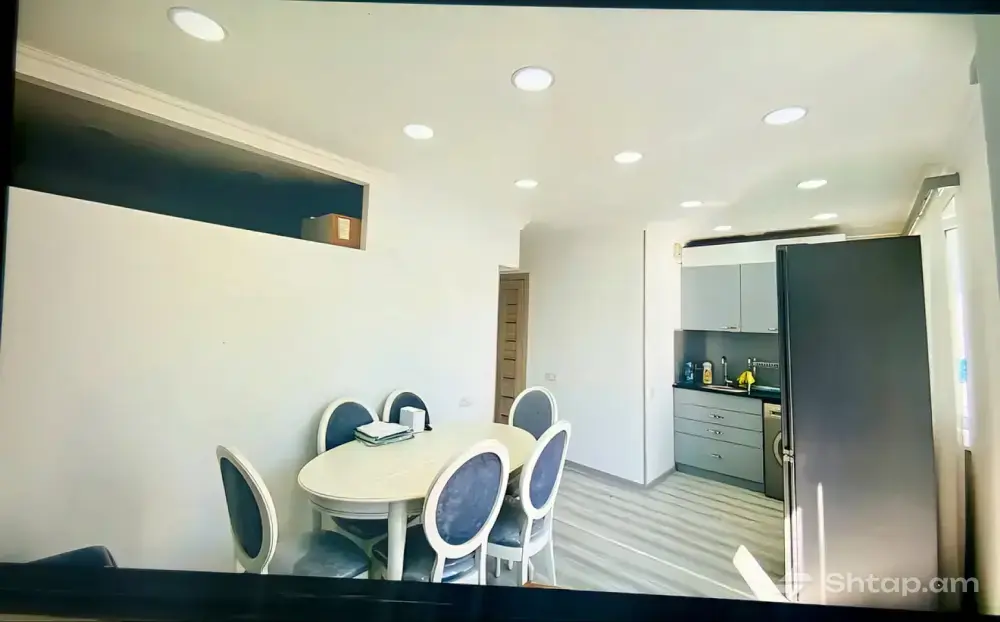 Բաց պատշգամբով բնակարան 1