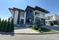 Exclusive Mansion in a Prestigious District image thumbnail 0