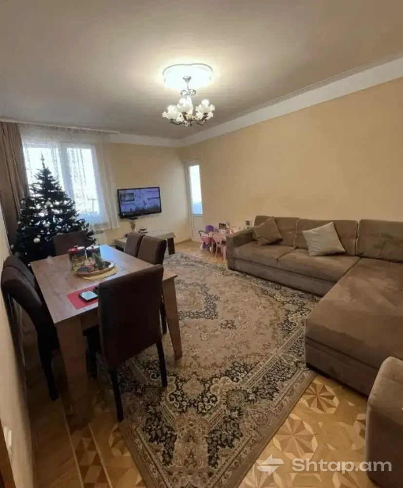 2-Room Apartment in Ajapnyak 0