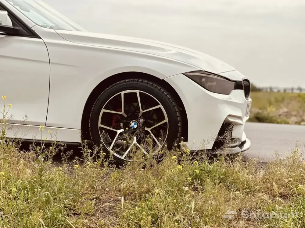 BMW F30 2012՝ Անվնաս և Գեղեցիկ Մեքենա 4