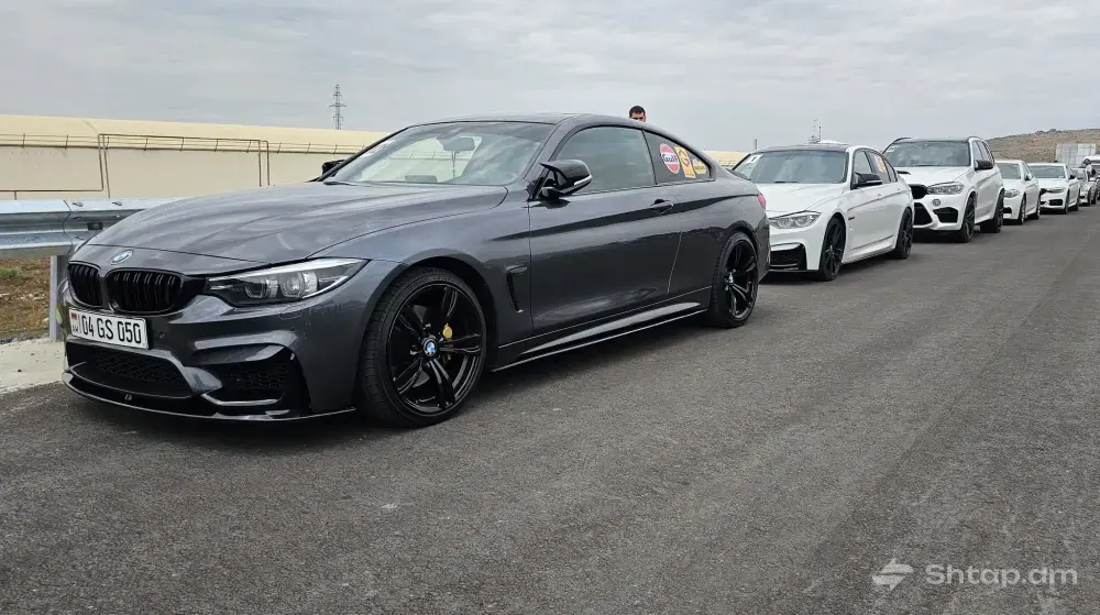Discover the BMW F32 440i 0