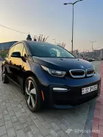 BMW i3՝ սև գույնի, անփոխարինելի վիճակում image thumbnail 0