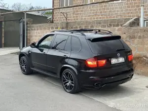 2007 BMW X5 with 183,000 km Mileage image thumbnail 3