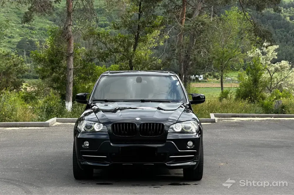 Отличное состояние BMW X5 E70 0