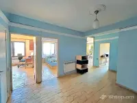 Apartment with Panoramic View image thumbnail 1