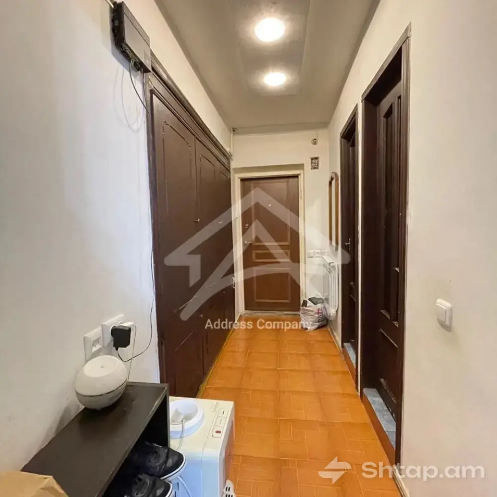 Բնակարան Աջափնյակում՝ Հալաբյան փողոցում 3
