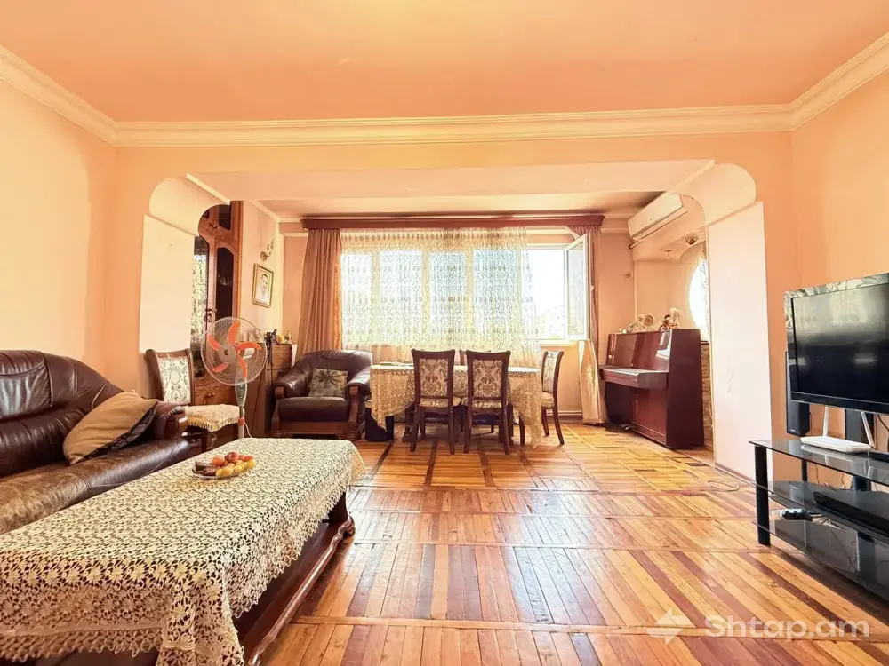 Apartment on Andranik Street 2