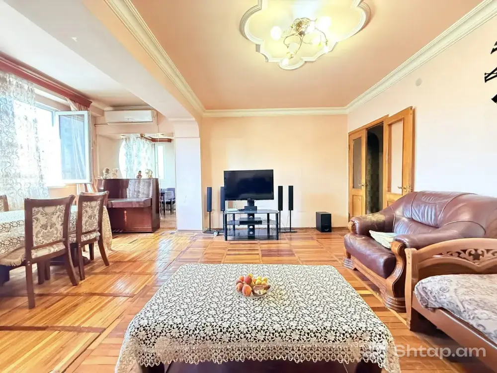 Apartment on Andranik Street 3