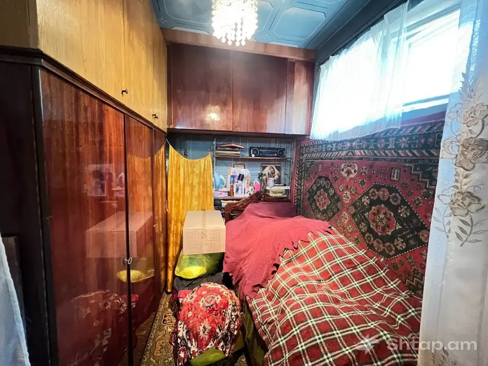 Apartment on Avanesov Street 4