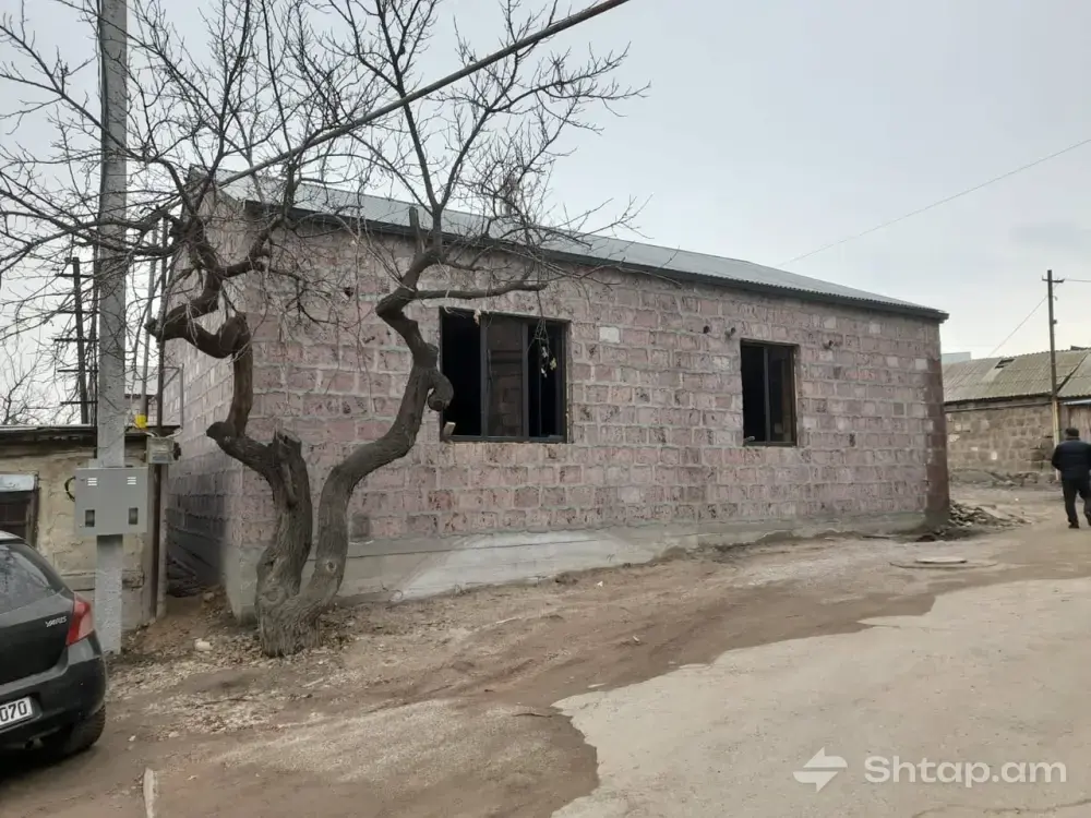 Բնակարան Զովունիում՝ 4 սենյակ, 95 քմ 1