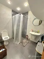 Residential House with Yard for Sale image thumbnail 4