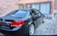 Buy Chevrolet Cruze 1.4 Turbo image thumbnail 2