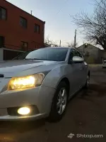 Chevrolet Cruze 2010 in Excellent Condition image thumbnail 2