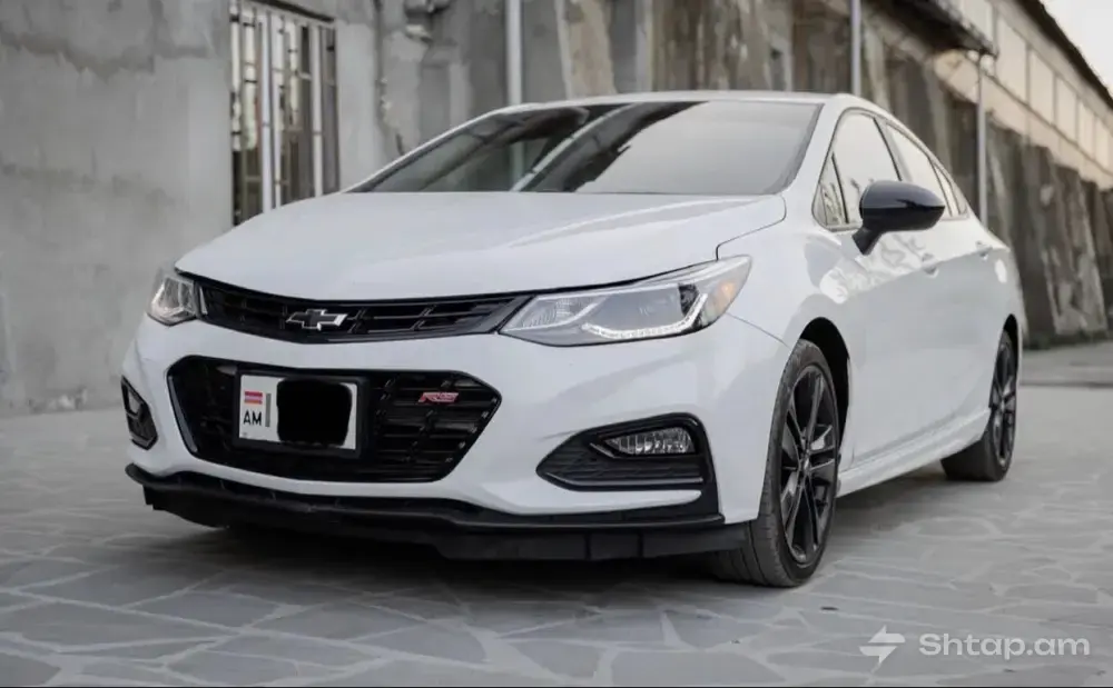 Ideal Chevrolet Cruze RS RED LINE 2018 0