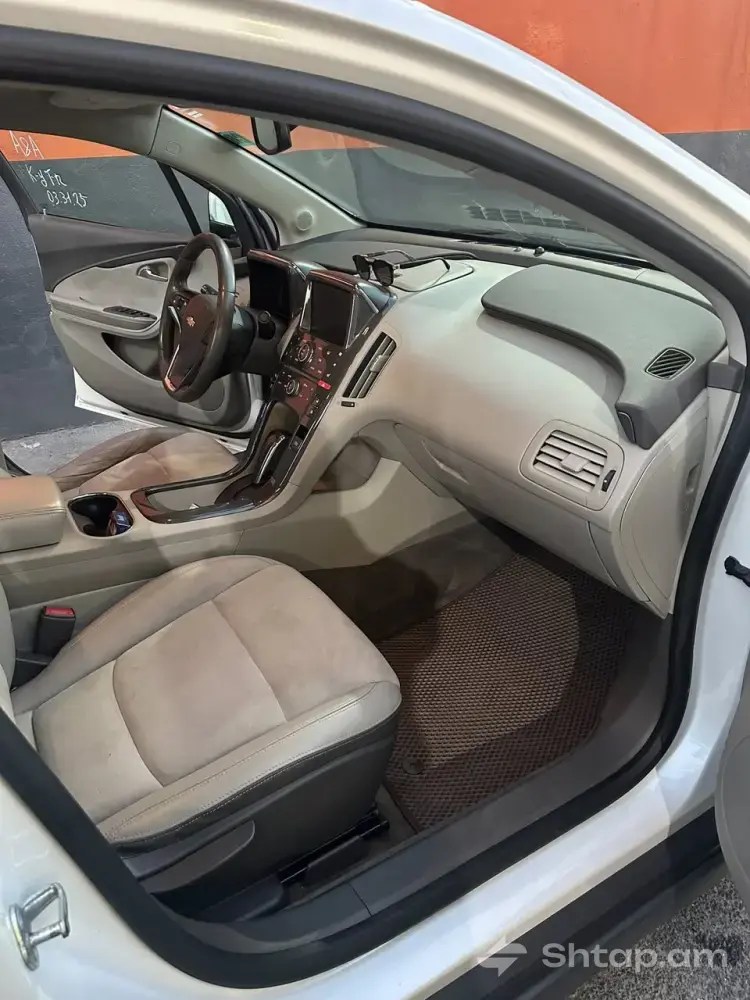 Chevrolet Volt 2013թ՝ գերազանց վիճակում 4