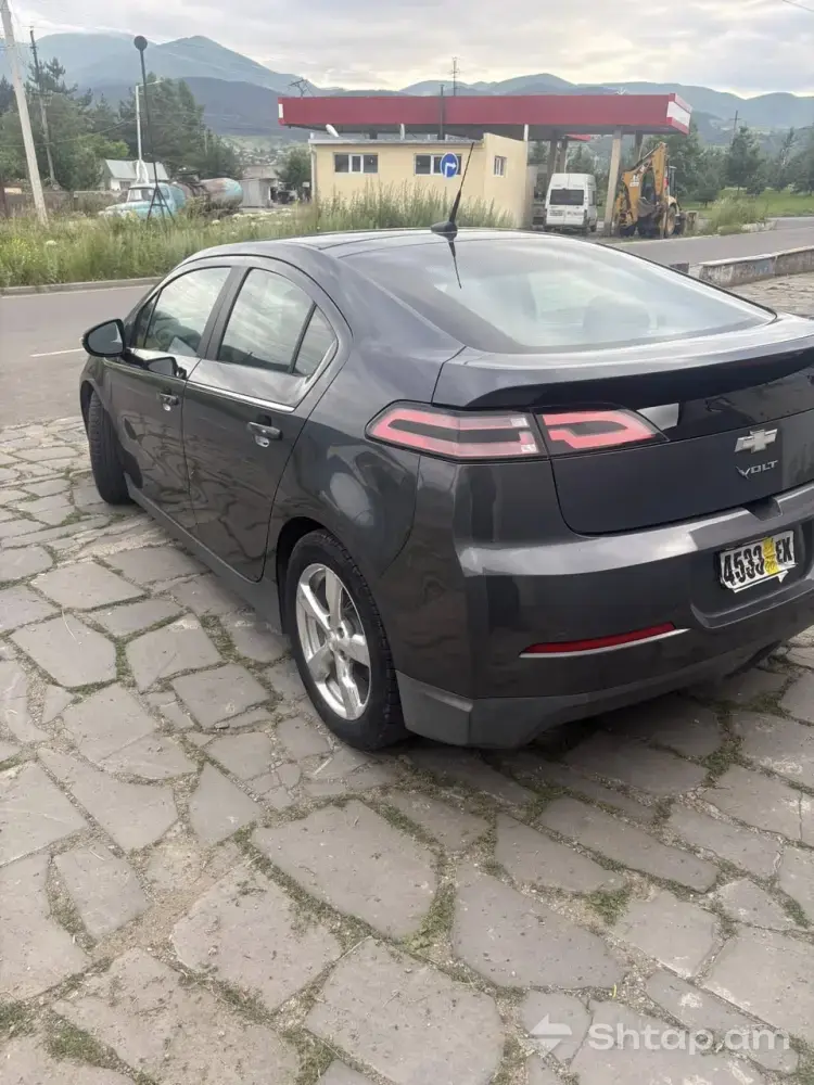 Buy Chevrolet Volt 2013-2012 3