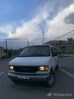 Ford Econoline 2005 Minibus in Good Condition image thumbnail 0