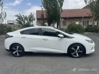 Отличный Chevrolet Volt 2017 года image thumbnail 3