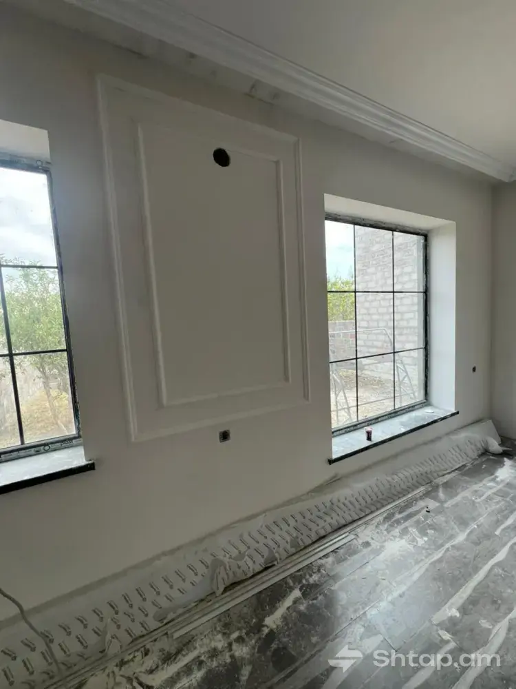 House with River View for Sale 2