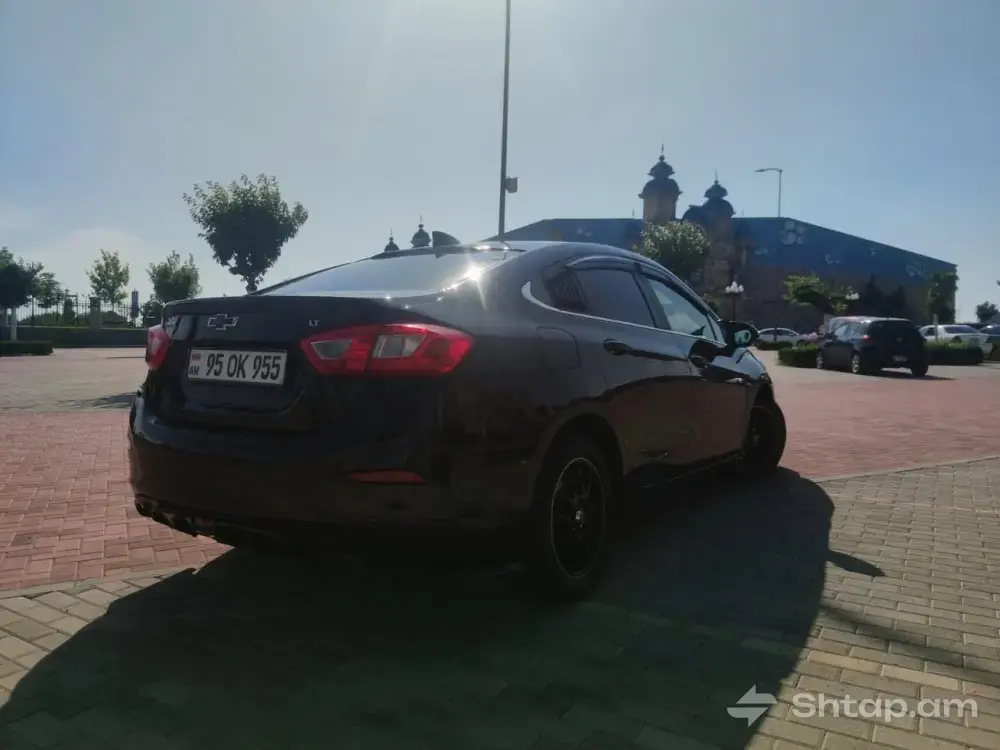 Գնել 2016 Chevrolet Cruze՝ 1.4 լիտր տուրբո շարժիչով 4