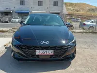 Buy a 2020 Hyundai Elantra image thumbnail 0