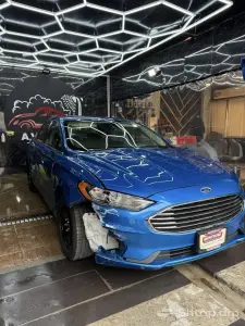 Синий Ford Fusion 2019 года image thumbnail 0