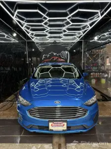 Синий Ford Fusion 2019 года image thumbnail 1