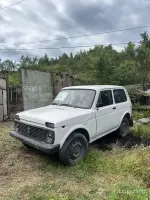 Niva Lada SUV in Good Condition image thumbnail 2