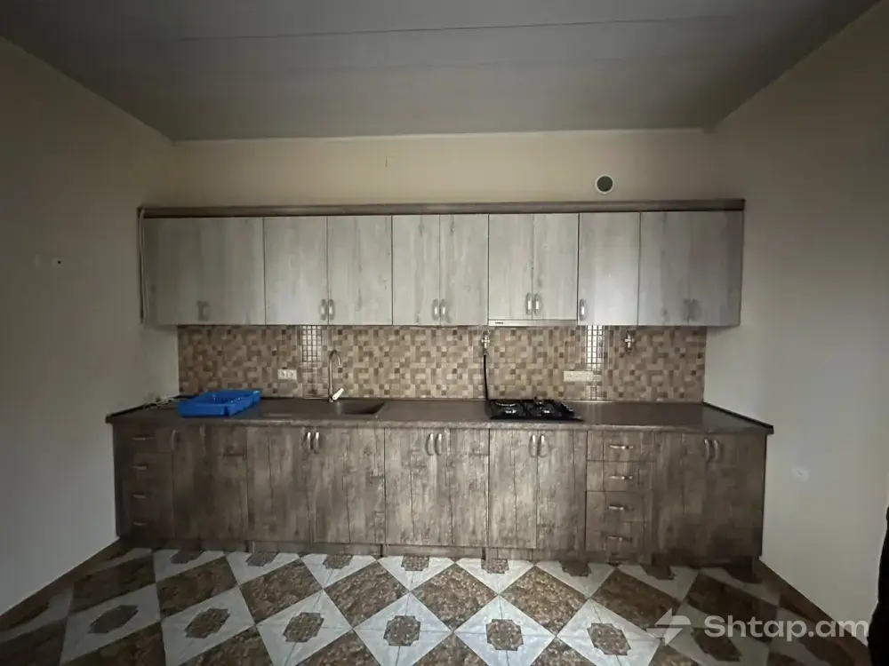 Residential House in Arabat 1