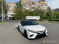 Toyota Camry 2018 for Sale image thumbnail 2