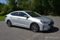 Buy a 2019 Hyundai Elantra Limited image thumbnail 4