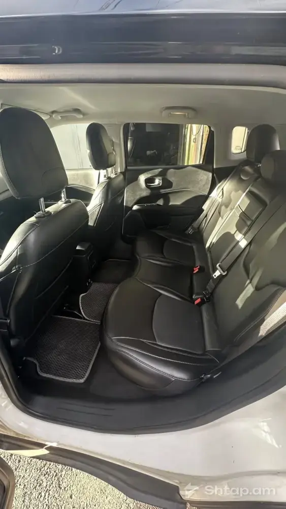 Ideal 2019 Jeep Compass 4