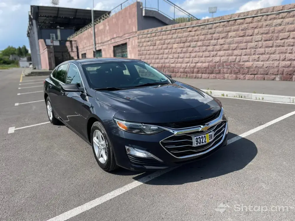 Отличный CHEVROLET MALIBU 2022 из США 2