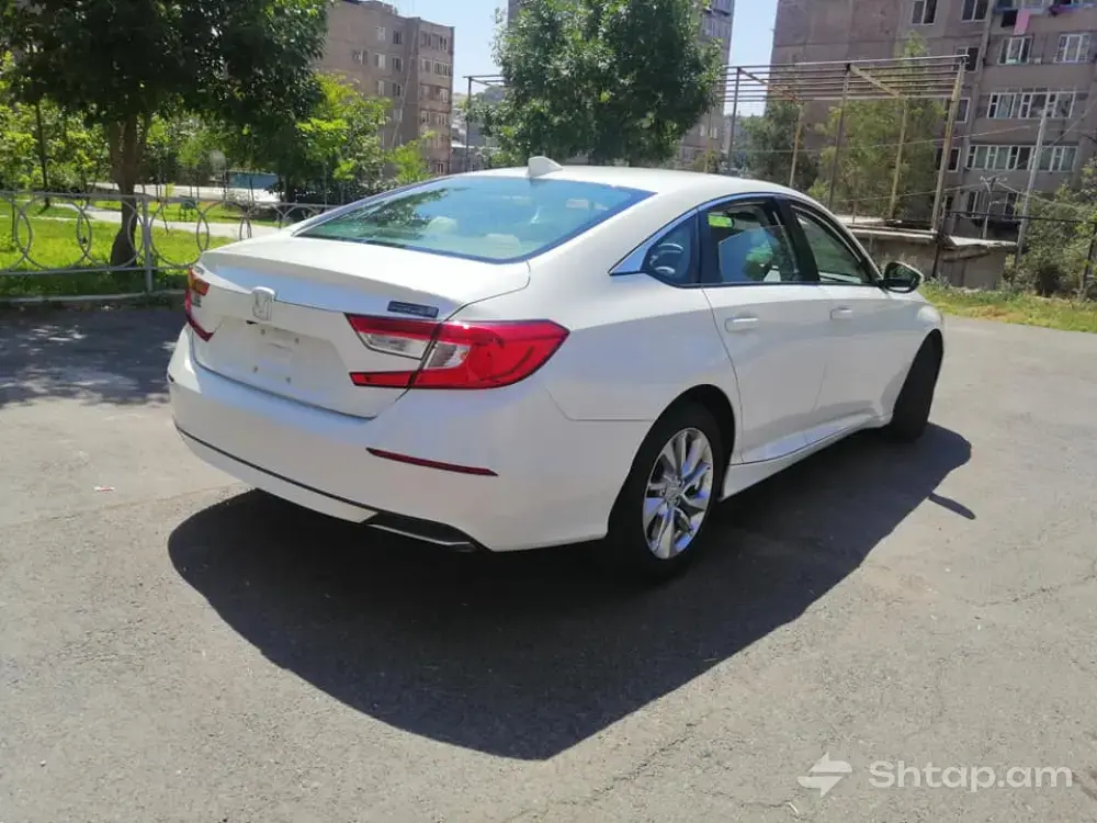 Գնեք Honda Accord 2018 թ.՝ գերազանց վիճակում 3