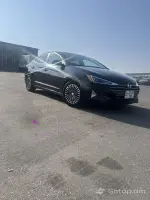 Продается Hyundai Elantra 2019 года image thumbnail 2
