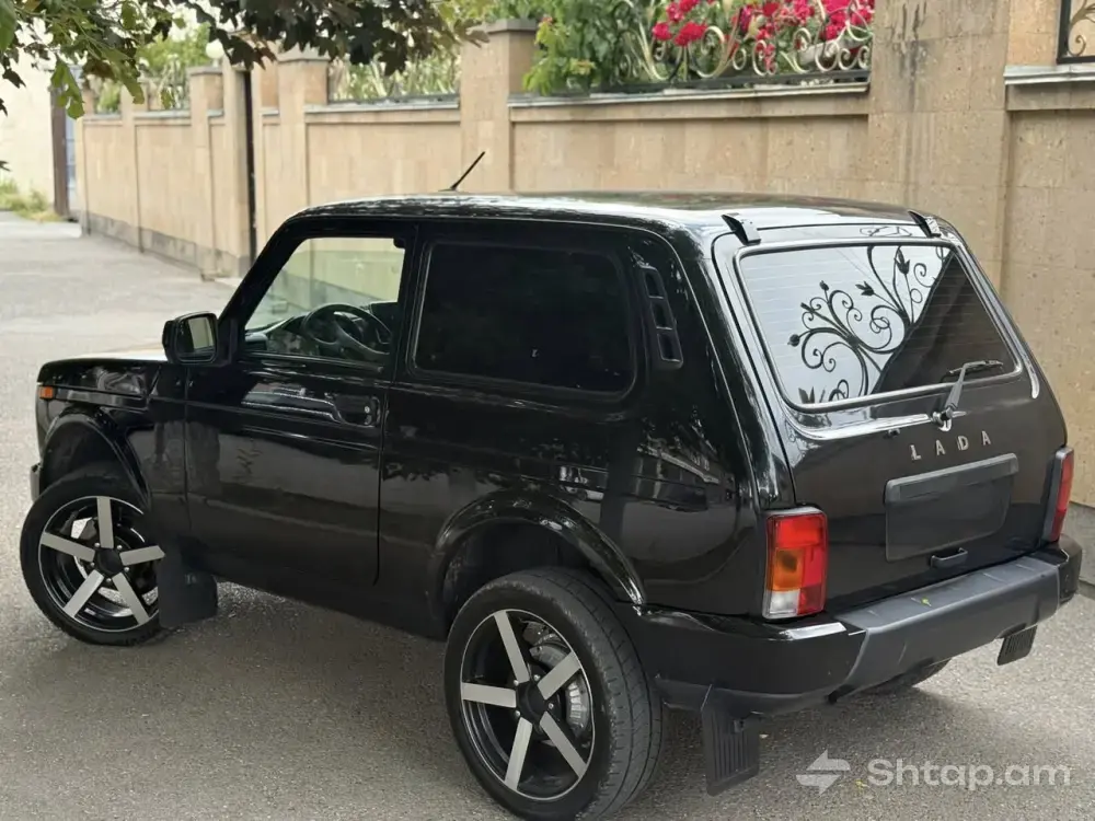Perfect Lada Niva for Sale 3