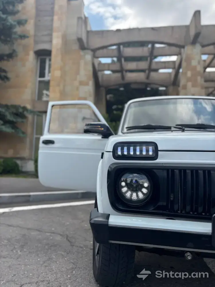 Գնեք Lada Niva ավտոմեքենա՝ շտապ վաճառք 0