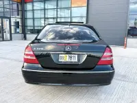 Mercedes-Benz E320 in Excellent Condition image thumbnail 1