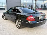 Mercedes-Benz E320 in Excellent Condition image thumbnail 2