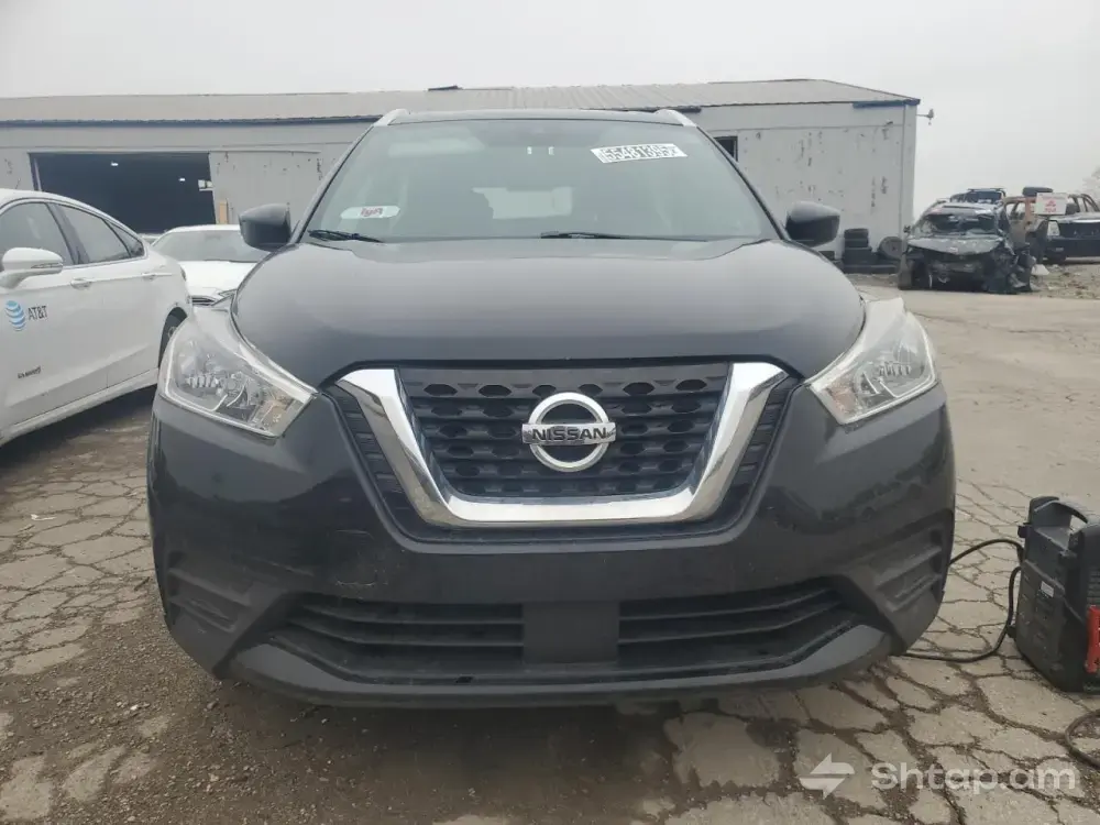 Nissan Kicks SV 2020 in Excellent Condition 4