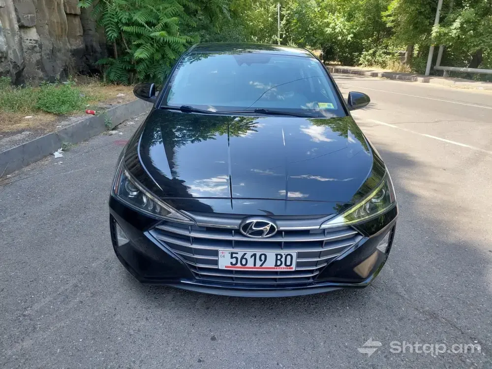 Գնեք նոր Hyundai Elantra 2019 մոդելը՝ անթերի վիճակում 0
