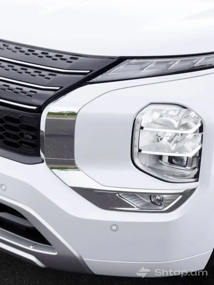 Գնեք Նոր Mitsubishi Outlander 2023 1