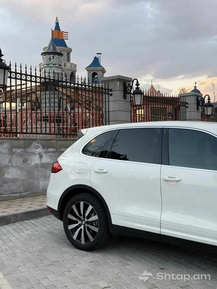 Գնեք Porsche Cayenne S՝ գերազանց վիճակում 1