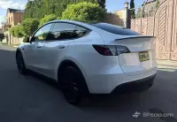 Գնեք Tesla Model Y 2023թ.՝ 7 տեղանոց և Premium connectivity-ով image thumbnail 4