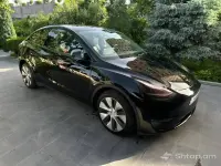 Tesla Model Y 2023 - Dual Motor Long Range image thumbnail 1