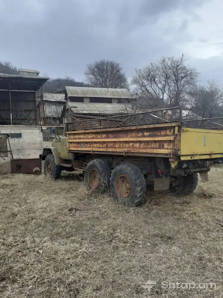 ZIL-131 in Excellent Condition 1