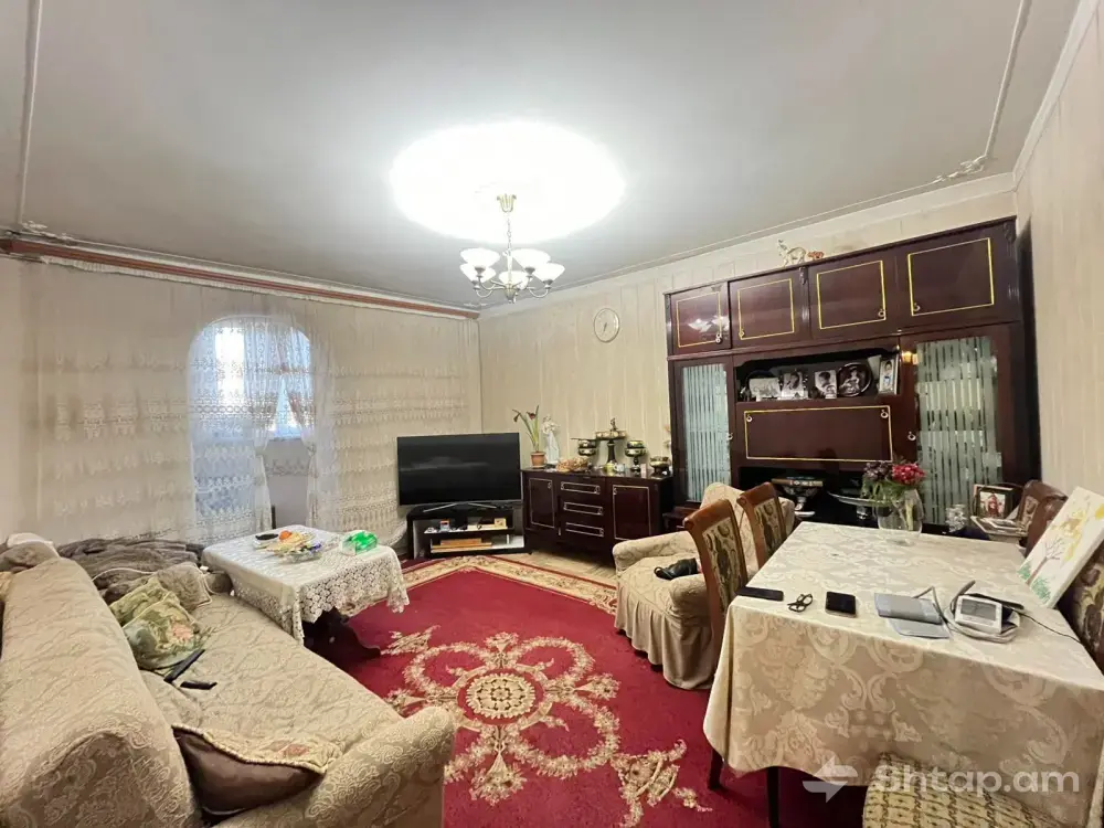 Spacious Family Apartment 0